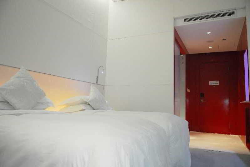 Otique Aqua Hotel Shenzhen Eksteriør billede