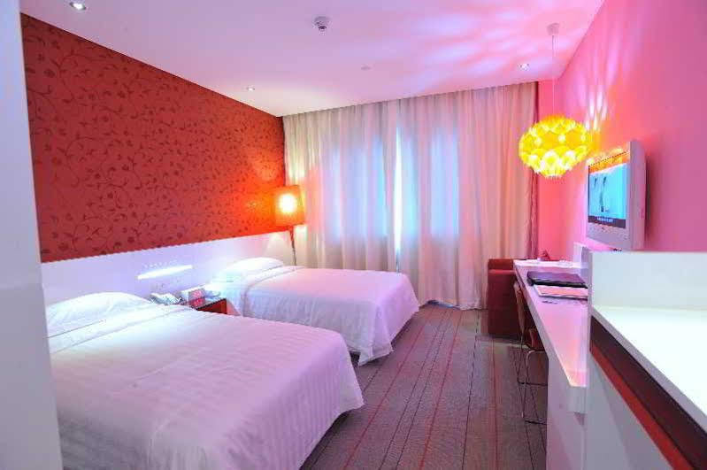 Otique Aqua Hotel Shenzhen Eksteriør billede